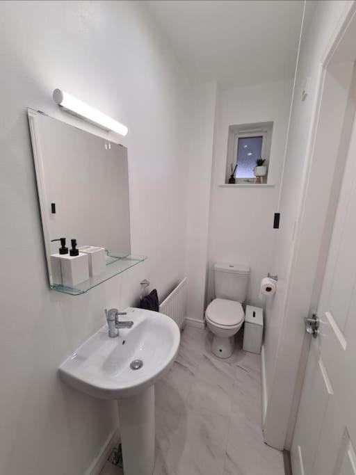 The Cove Apartment, Near Prom, Parking Portstewart